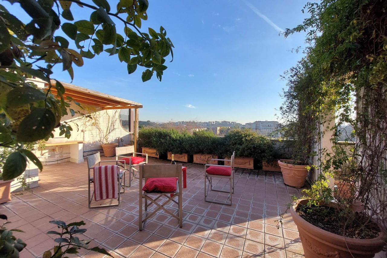 Beautiful Loft In Ponte Milvio With Terrace Lägenhet Rom Exteriör bild