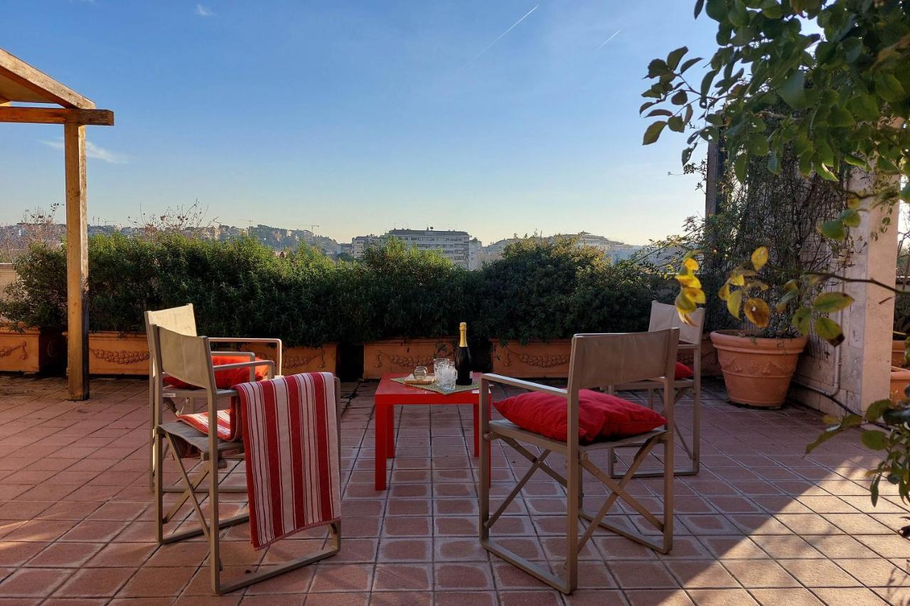 Beautiful Loft In Ponte Milvio With Terrace Lägenhet Rom Exteriör bild