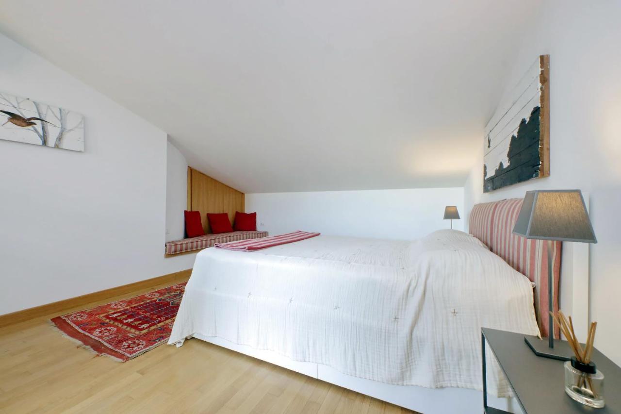 Beautiful Loft In Ponte Milvio With Terrace Lägenhet Rom Exteriör bild